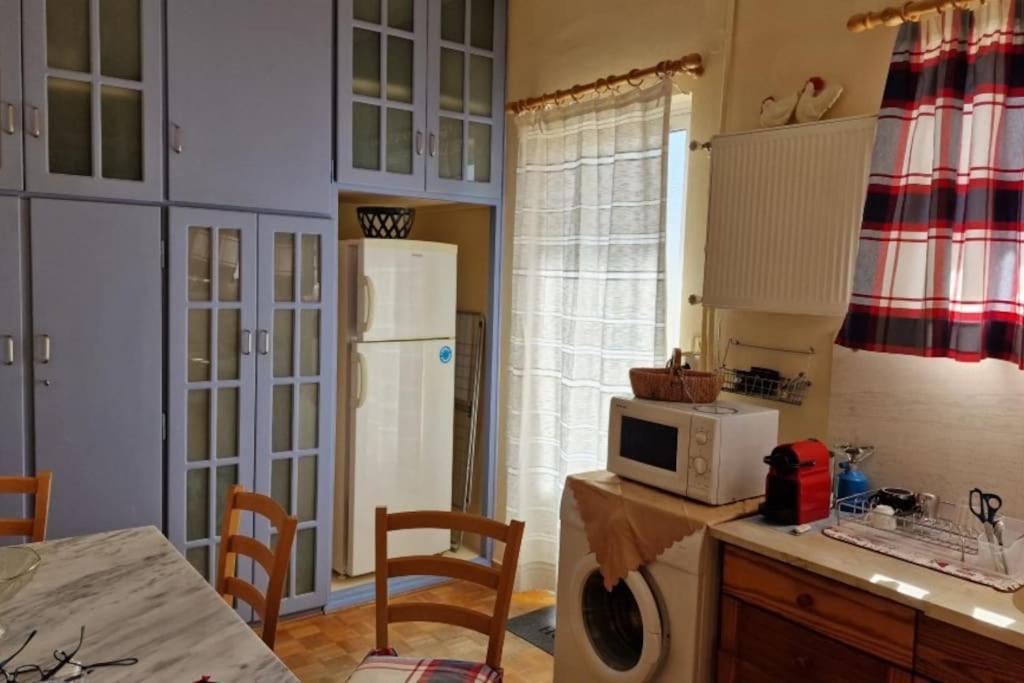 Classic Apartment In 卡拉马塔 外观 照片